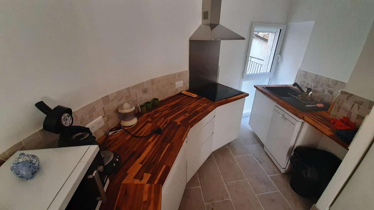 3 Pieces Neuf 65 M² Apartamento Rigaud Exterior foto